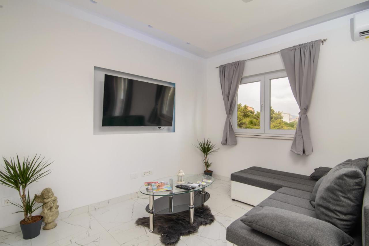 Apartments Pelja Trogir Eksteriør bilde
