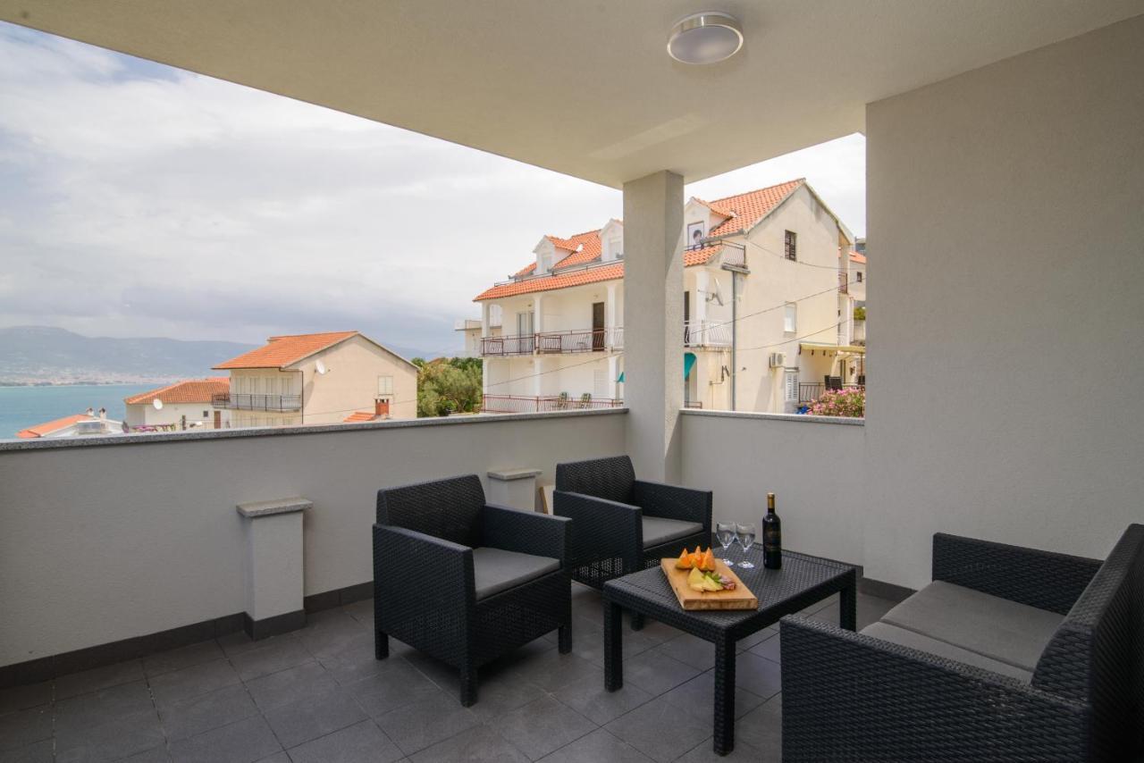 Apartments Pelja Trogir Eksteriør bilde